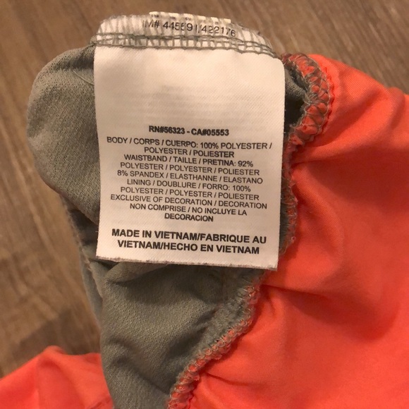 Nike dri-fit orange running shorts women - Picture 8 of 8